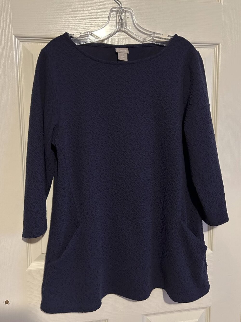 Chico's Navy Blue Textured Tunic with Pockets size M